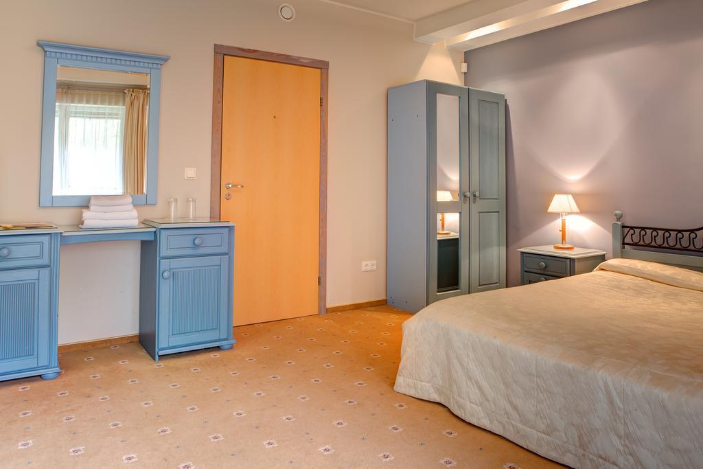 Hotel Sonata Birstonas Bagian luar foto