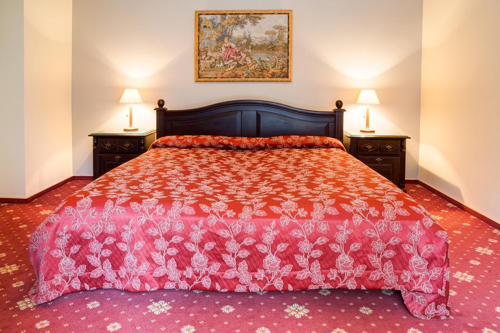 Hotel Sonata Birstonas Bagian luar foto