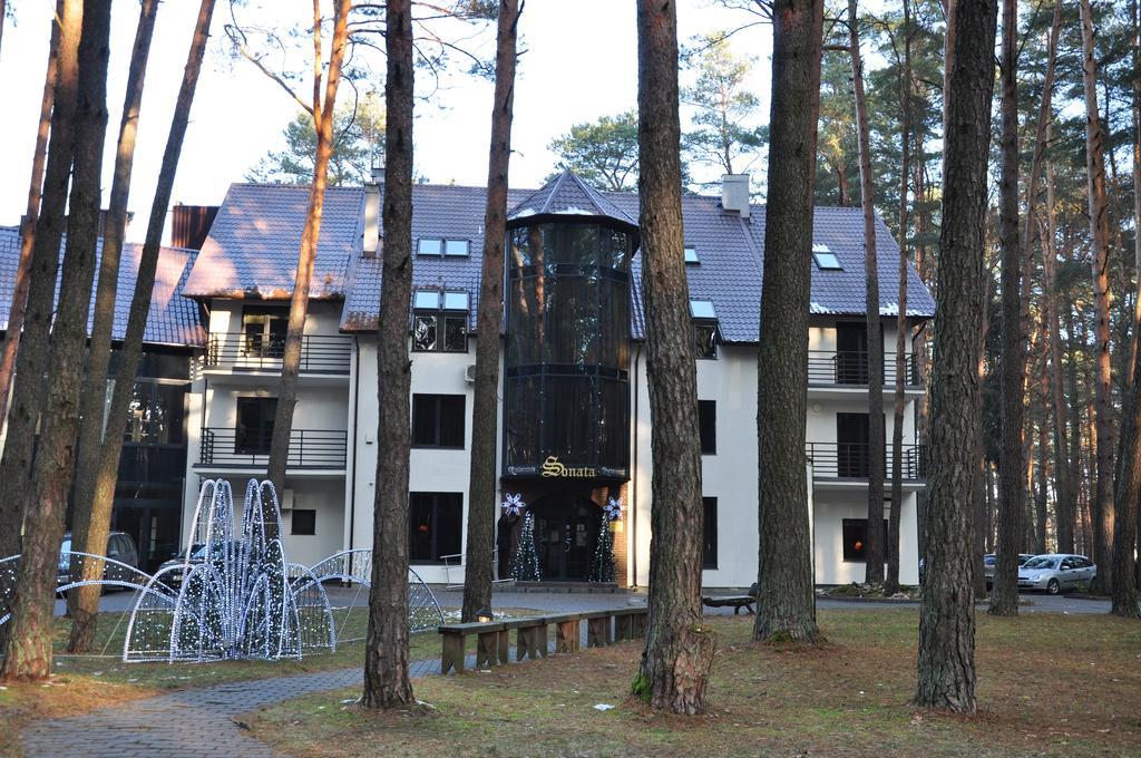 Hotel Sonata Birstonas Bagian luar foto