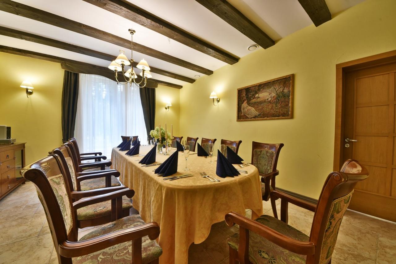 Hotel Sonata Birstonas Bagian luar foto
